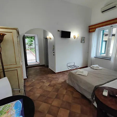 Androsa Апартаменти Амальфі