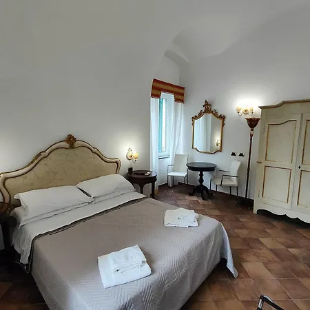 Androsa * Amalfi